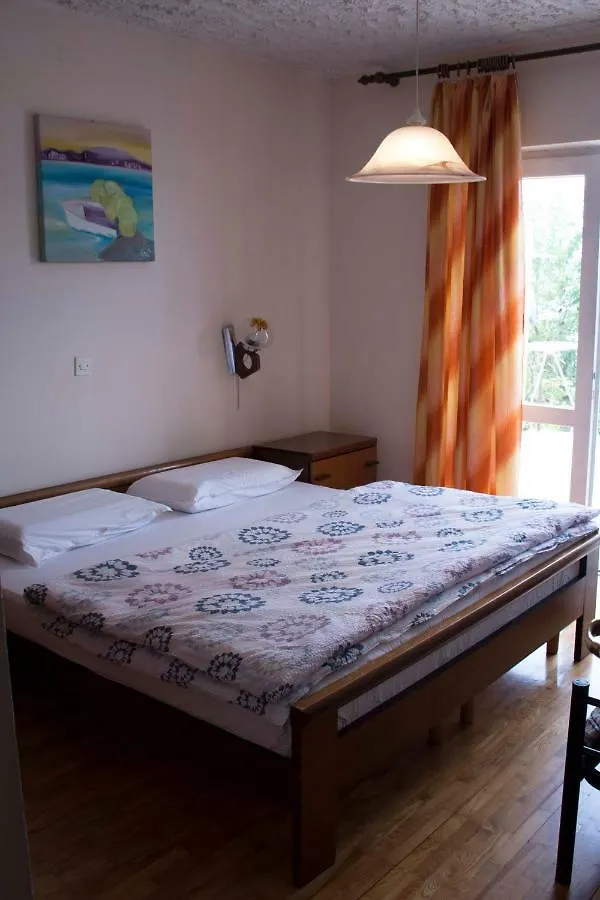 Guest House Ivo Lovran